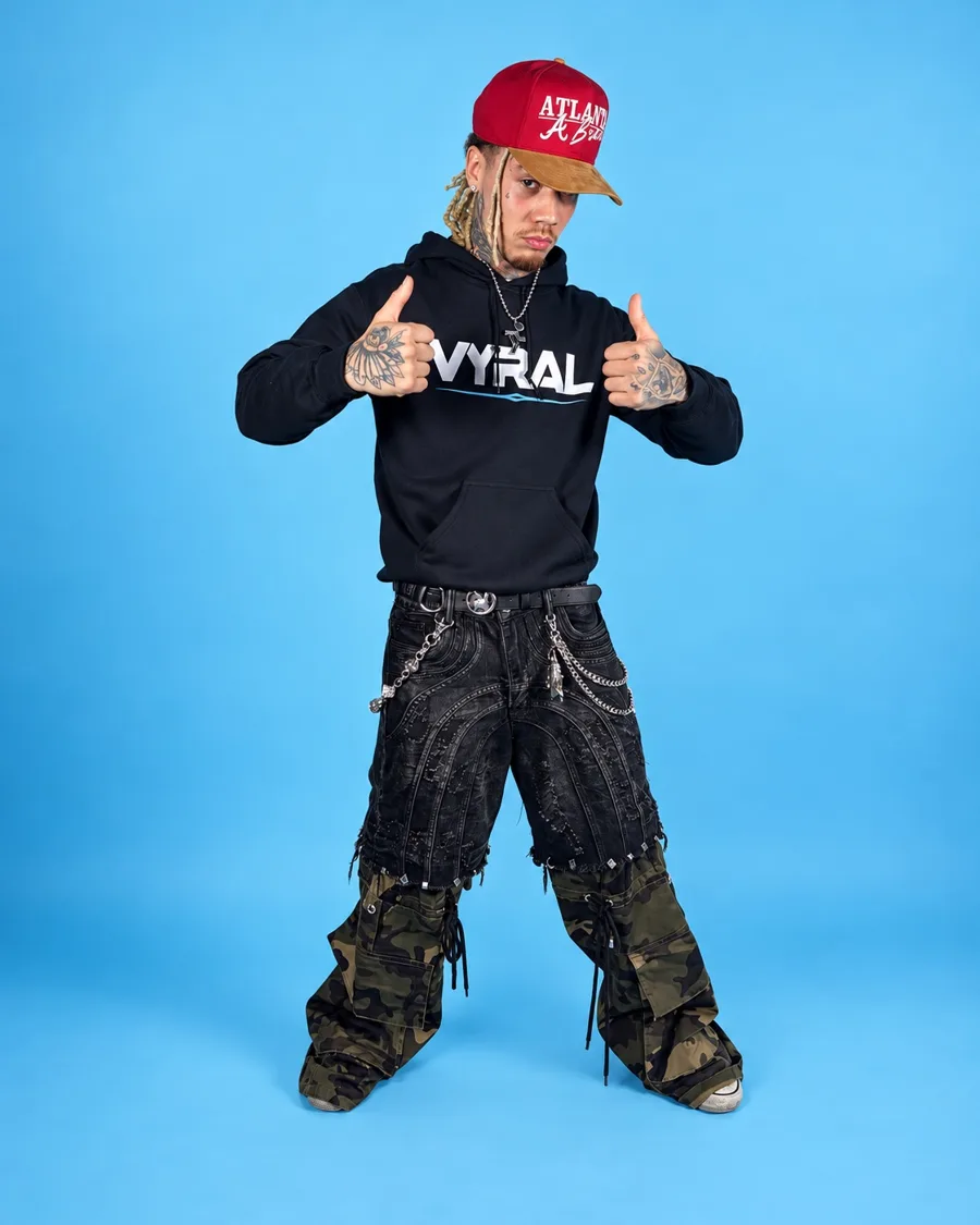 VYRAL Studios portrait photoshoot example 3